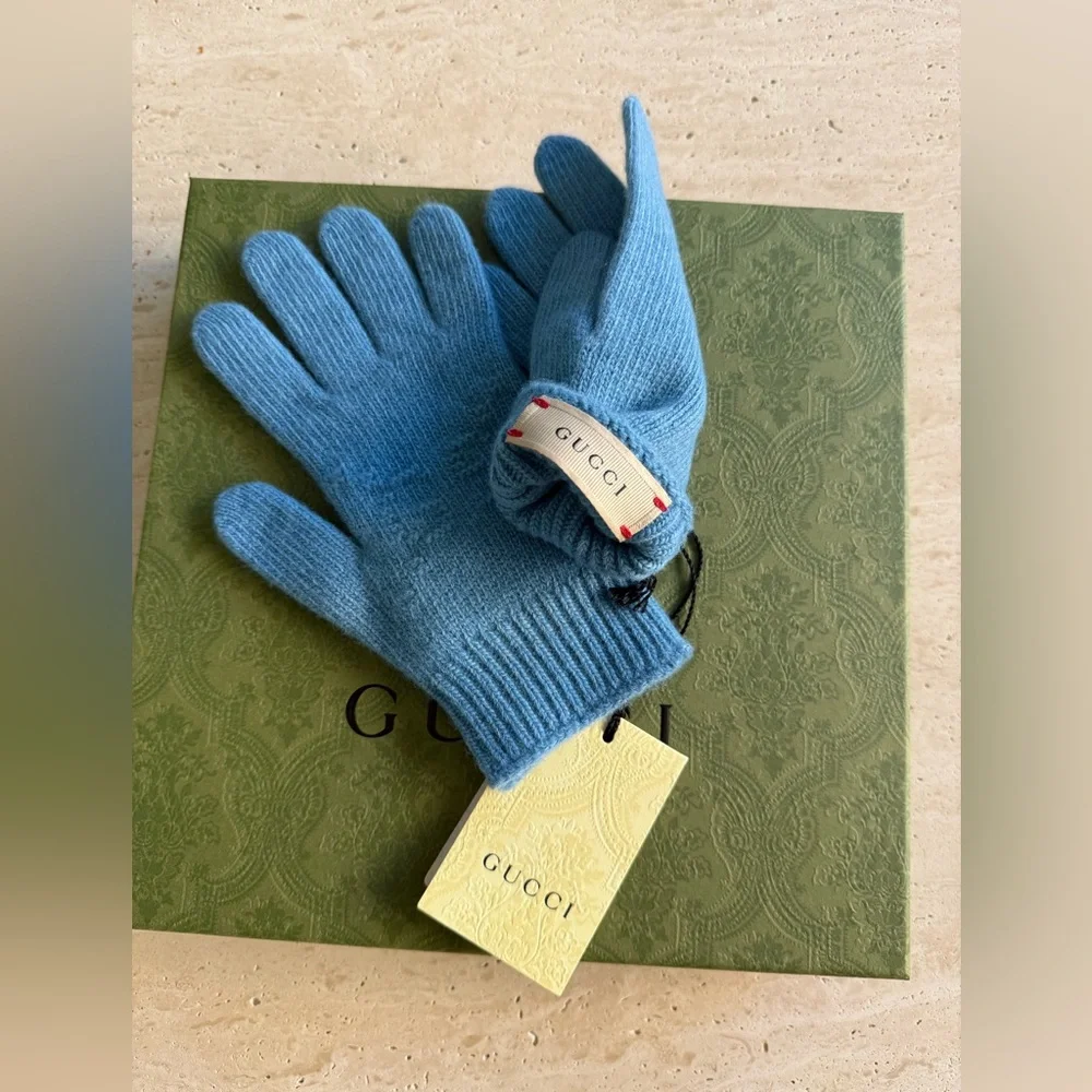 NWT GUCCI KIDS BLUE WOOL GG LOGO GLOVES 🧤💝